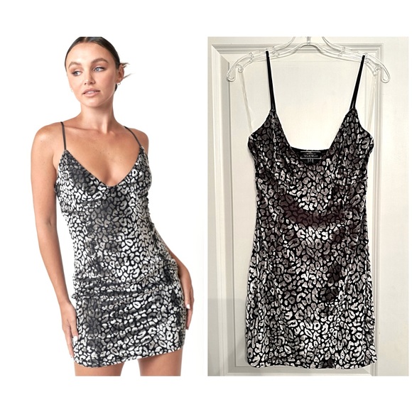 NWT! Blue Blush Velvet / Leopard Print Empire Dress, Silver Mini Dress, Small - Picture 1 of 6
